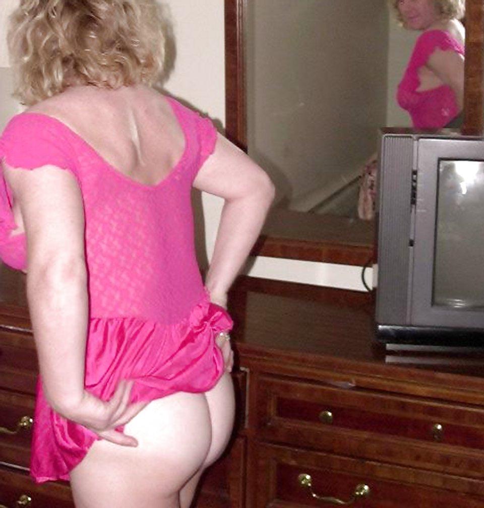 9P Wife in pink #1