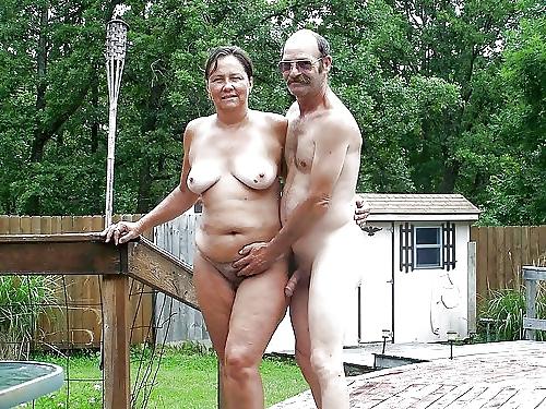 25P Nudist couples