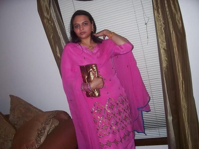 5P Sexy Bhabhi Jaan