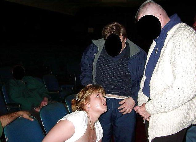 13P SlutWife im Erwachsenentheater