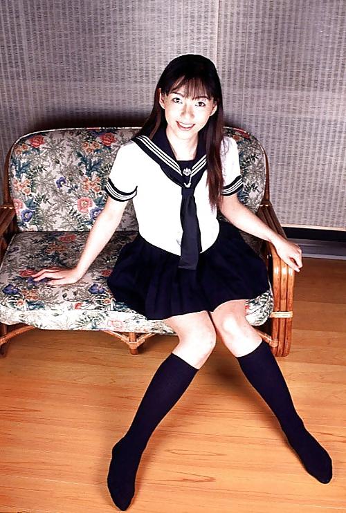 20P Japanese School Girls 06