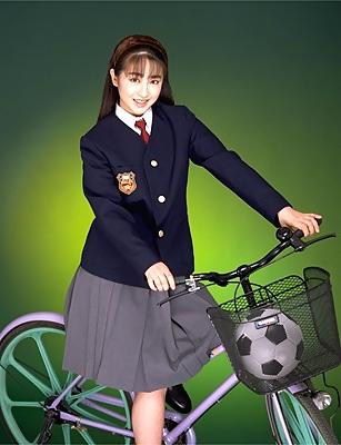 20P Japanese School Girls 06