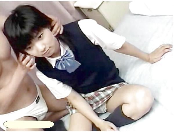 20P Japanese School Girls 06