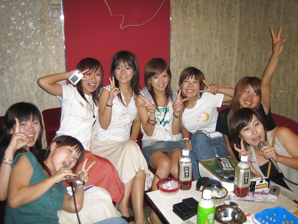 20P Japanese School Girls 06