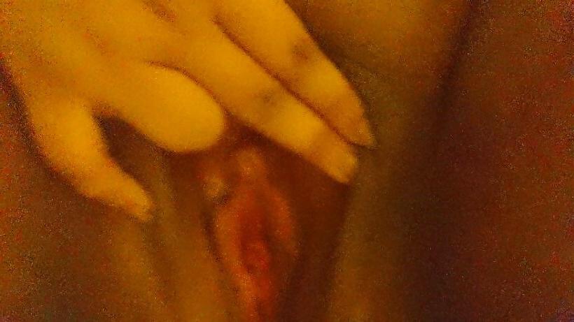 19P Latina kik Photos