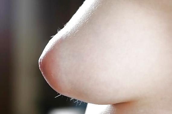 25P Weird tits