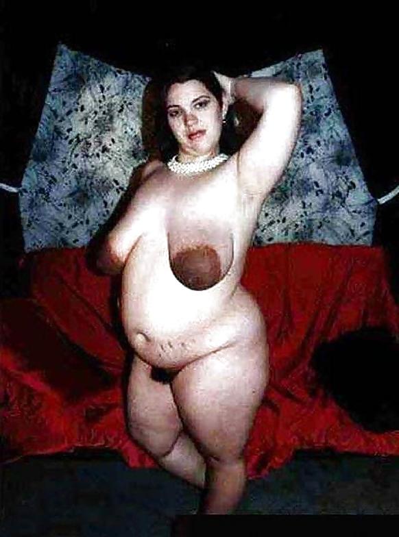 25P Weird tits