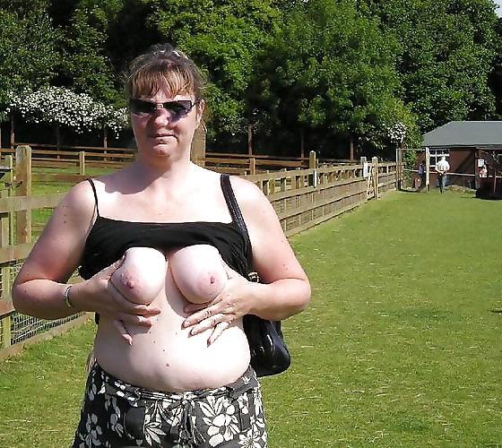 20P Saggy tits 89.