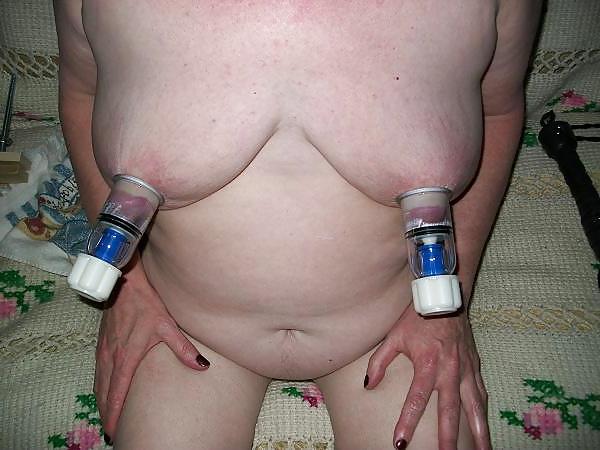 25P Slave Kitty's BDSM sessions