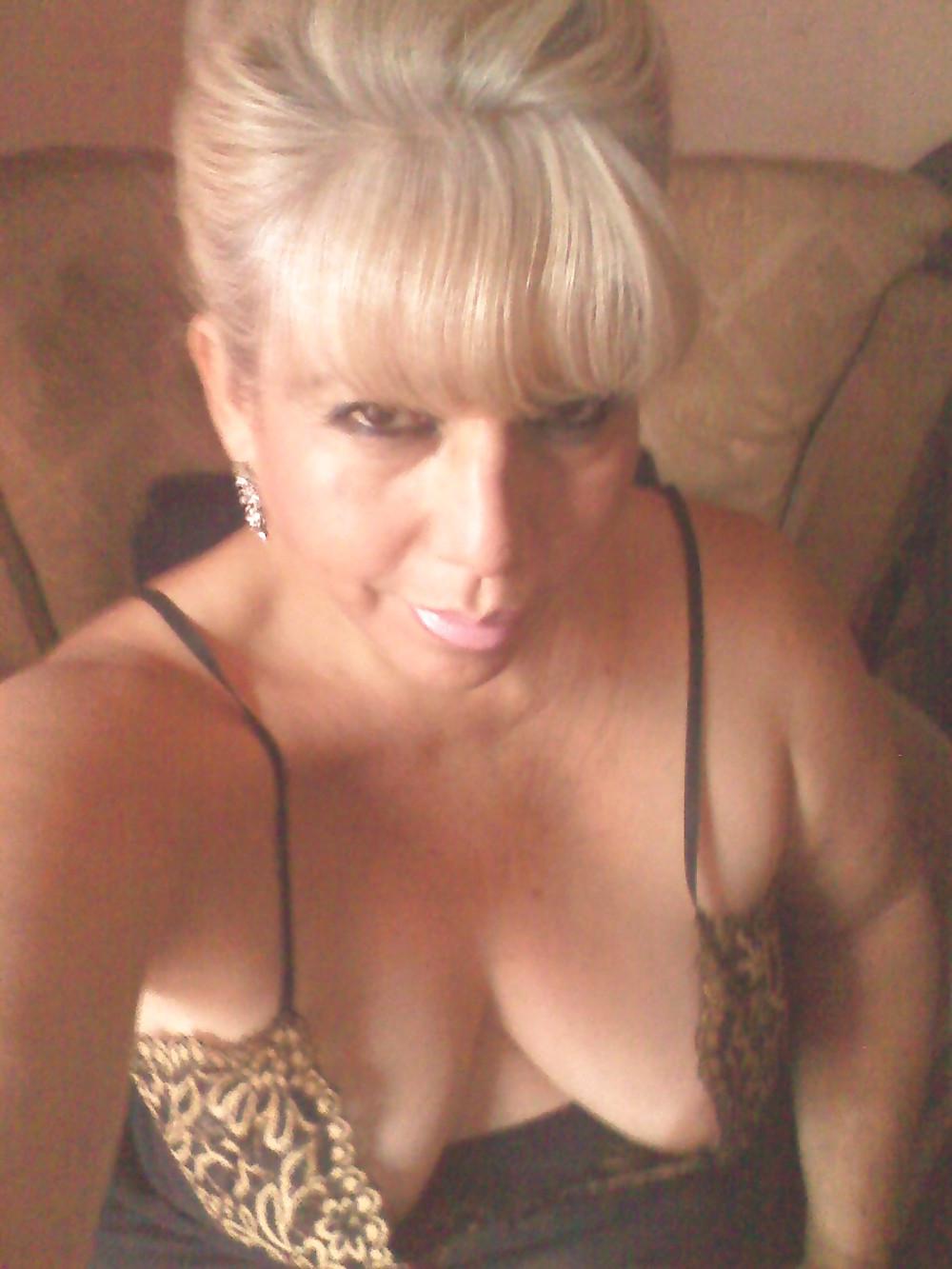 19P Sexy plump latin granny