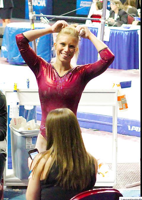25P Brittany Johnson: Sexy Ass PAWG Whooty Gymnast - Ameman