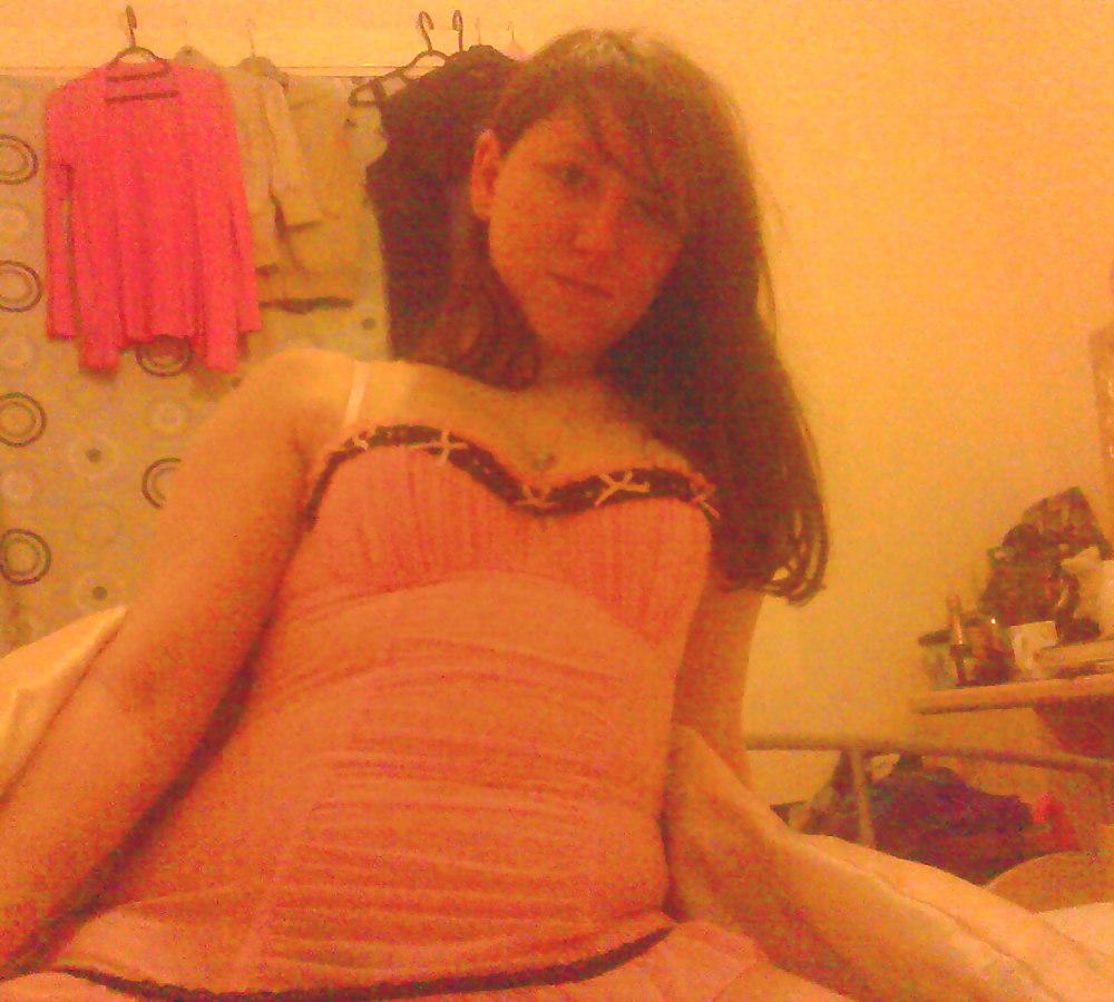 8P Slutty GF 'Lola Bunny'