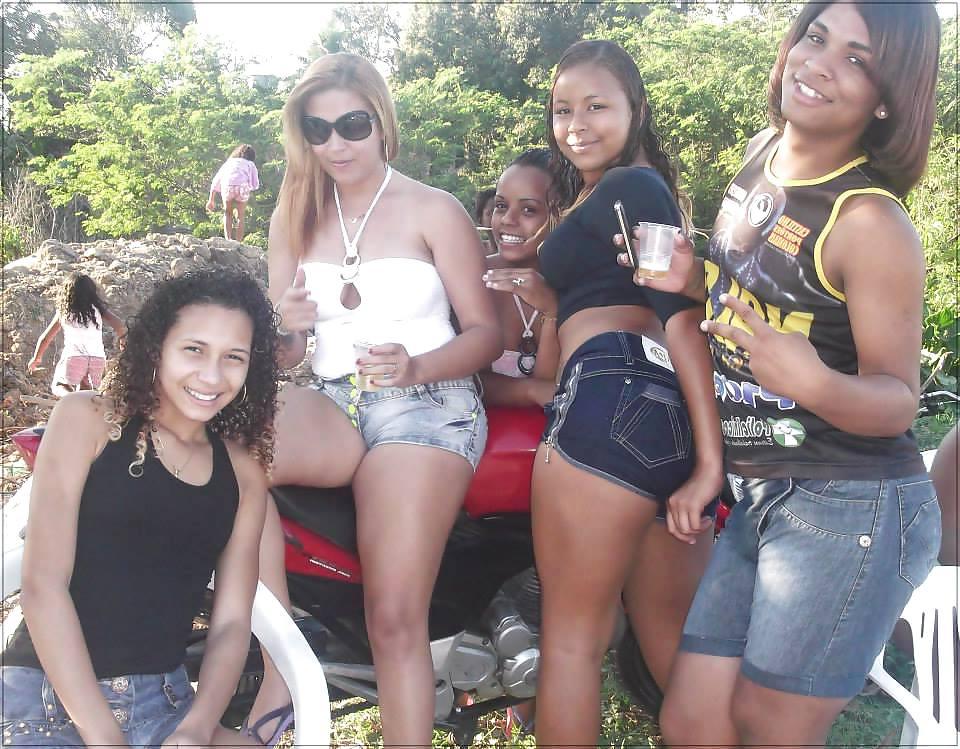 25P Sexy Latina Babes 2