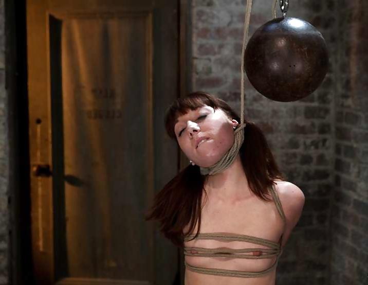 25P Emma Haize bdsm mix