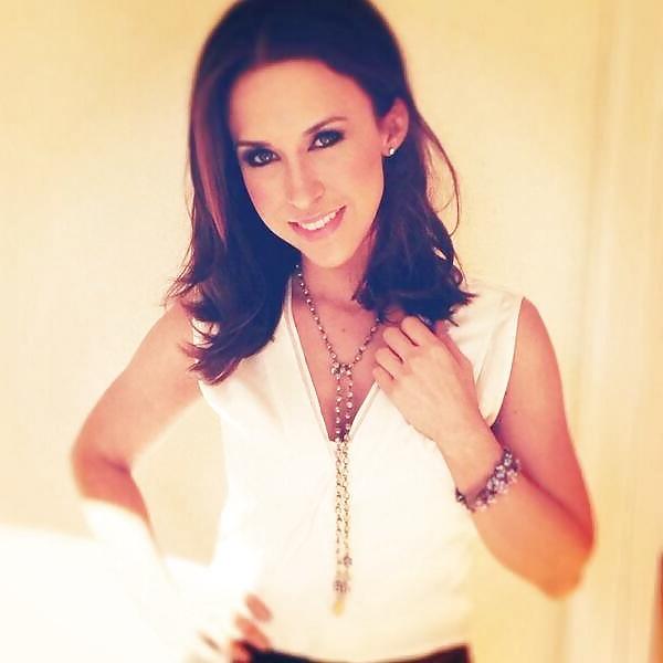 11P Lacey Chabert - White Satin Top