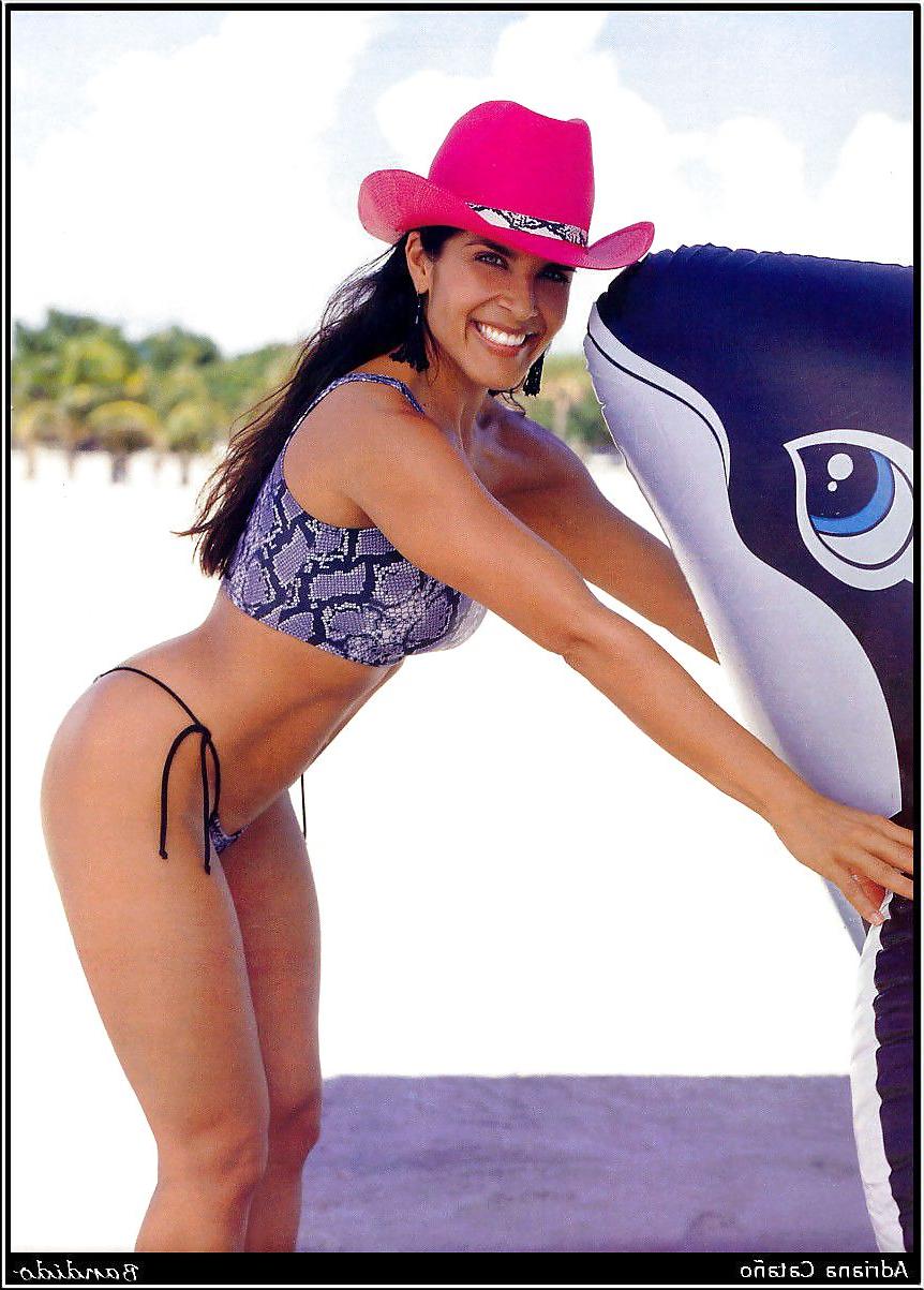 12P Adriana Catano is a Sexy Latina M.I.L.F.