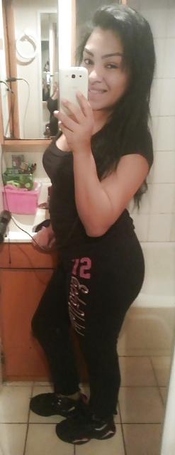 25P Yummy latina milf