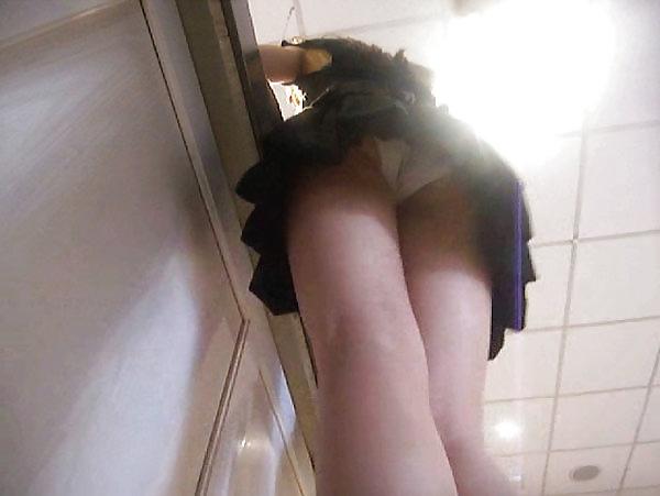 25P Russian upskirts 04