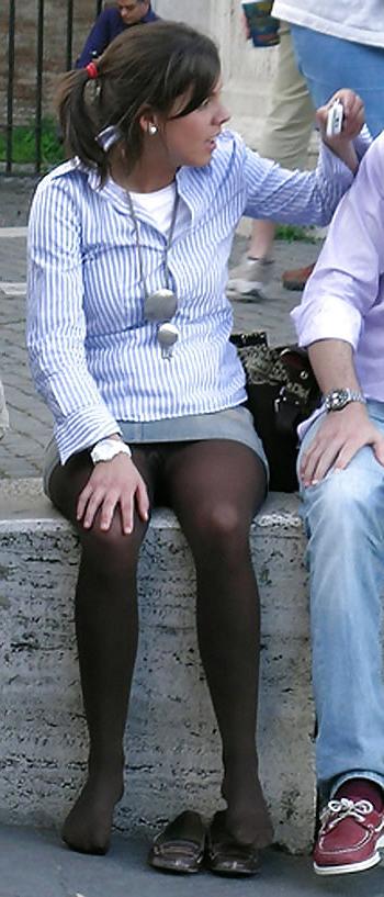 25P Russian upskirts 04
