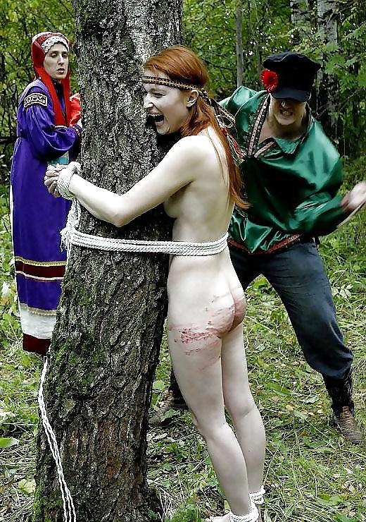 25P BDSM Submission 01
