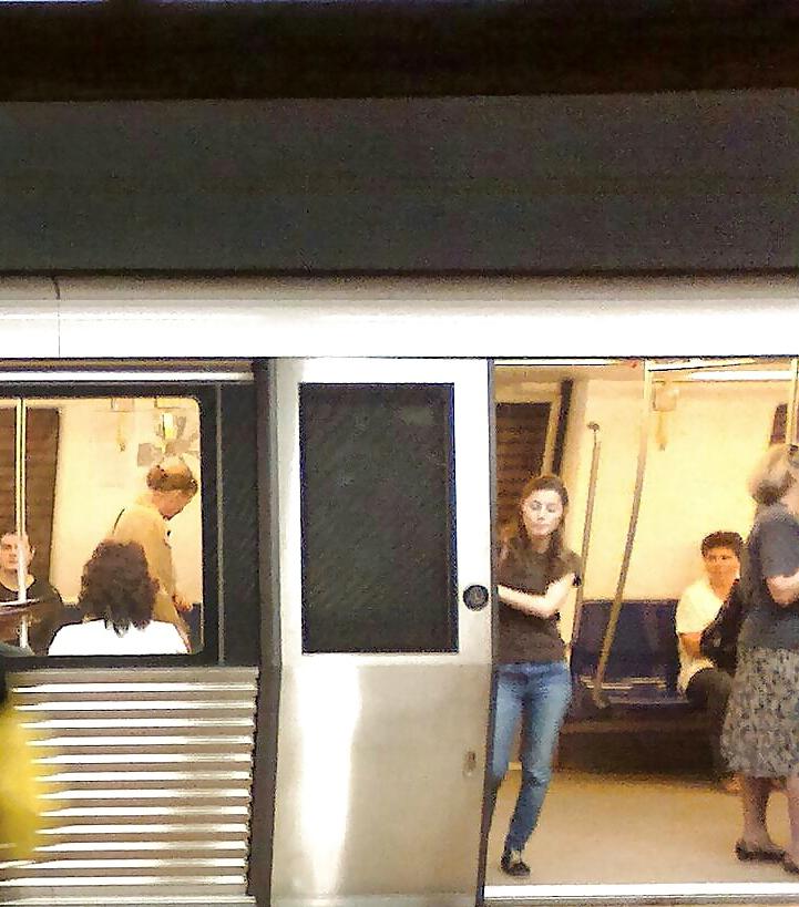 17P Spy old + young in bus, tram, tren romanian