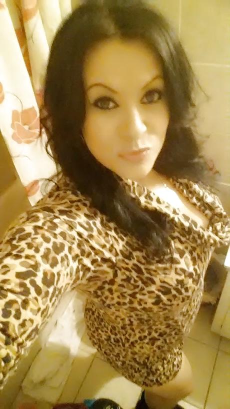15P Naughty milf latina