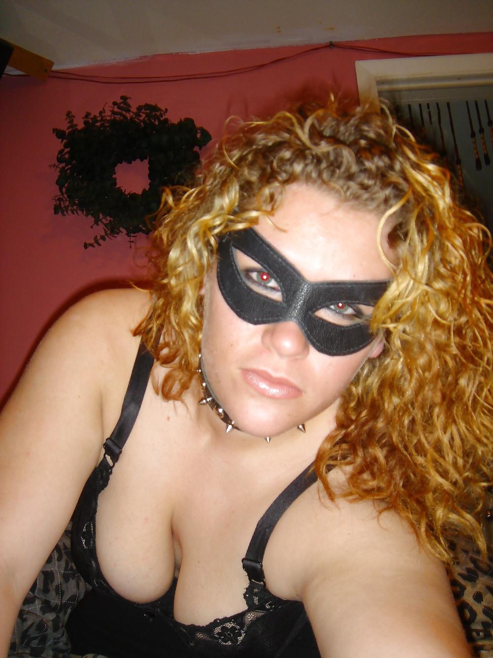 12P HOT BDSM BITCH