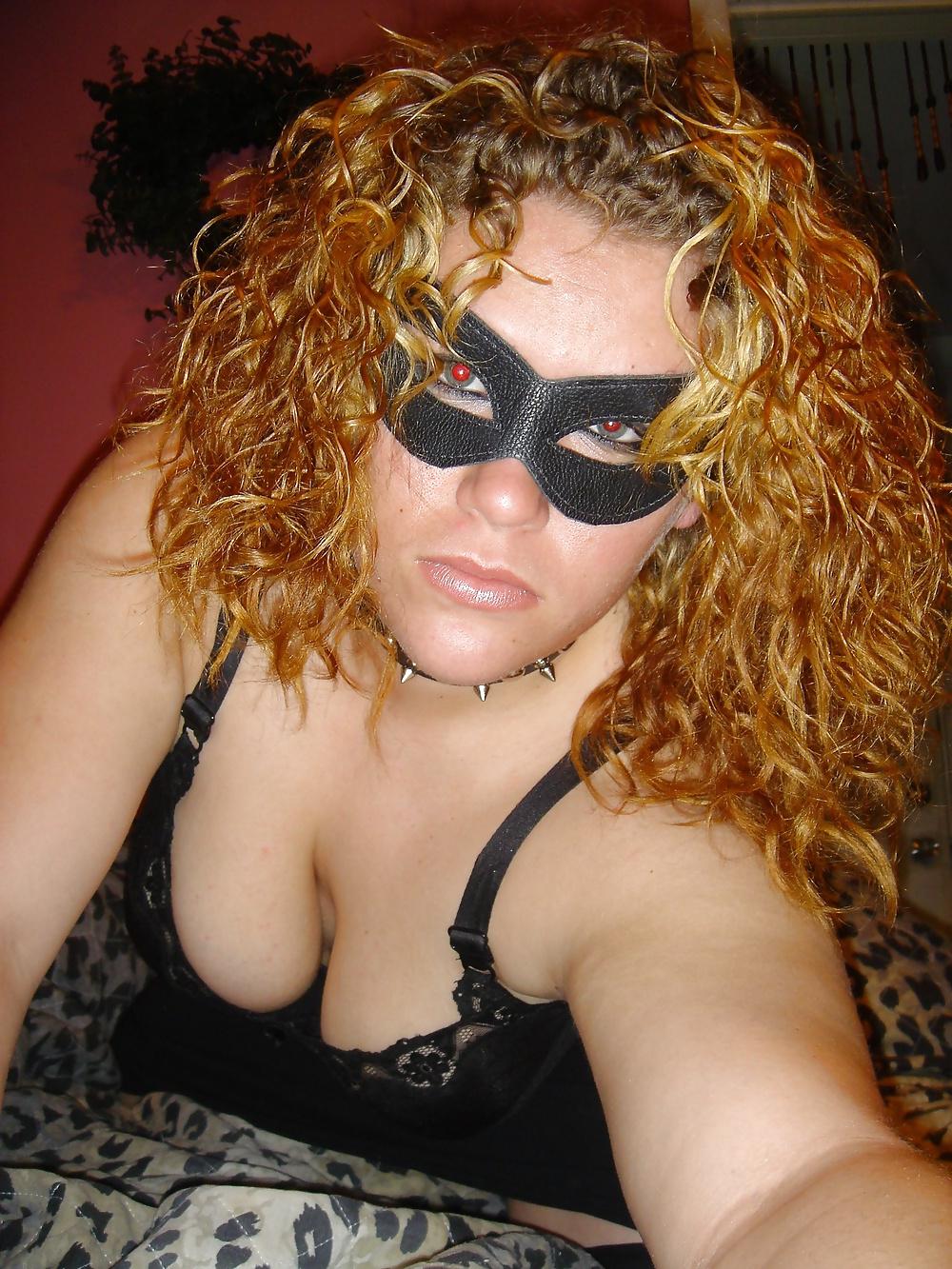 12P HOT BDSM BITCH