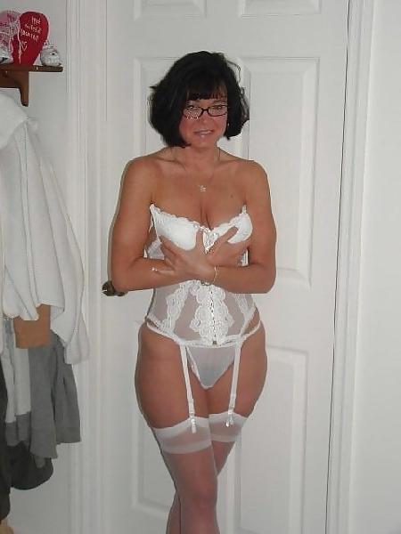 25P White Lingerie 2