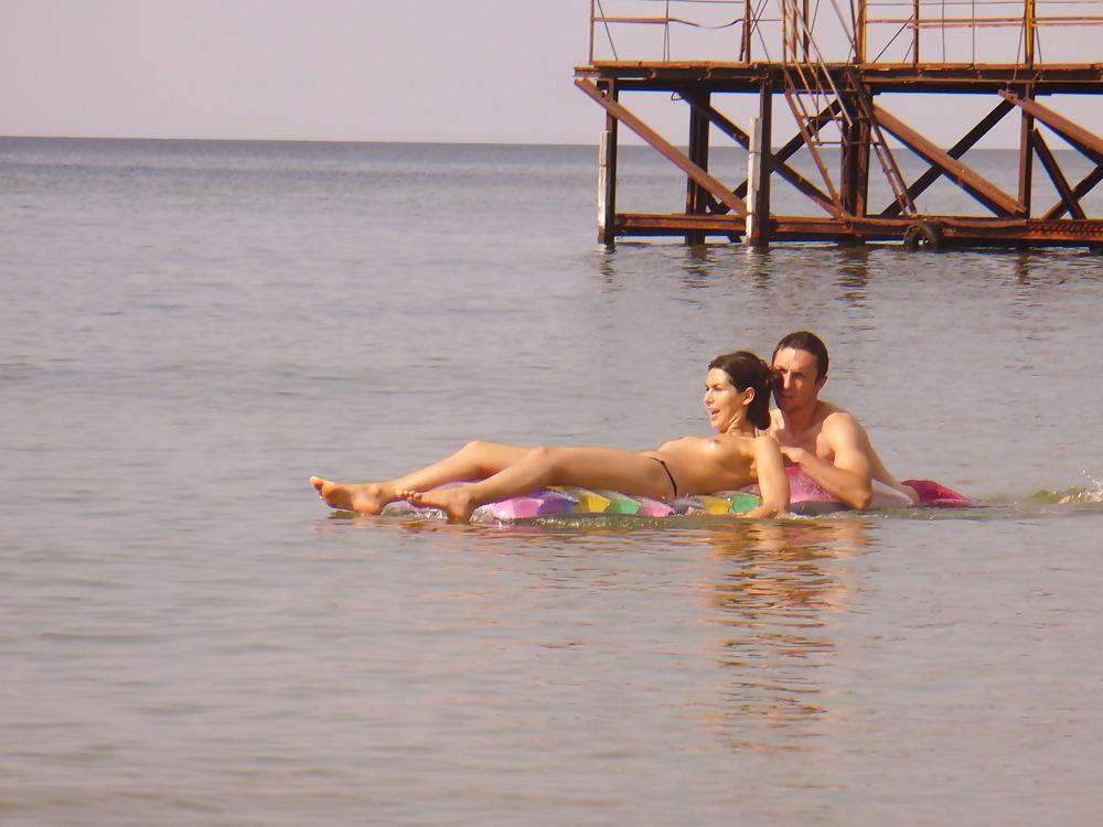 15P Bulgarian couple 1 (black sea)