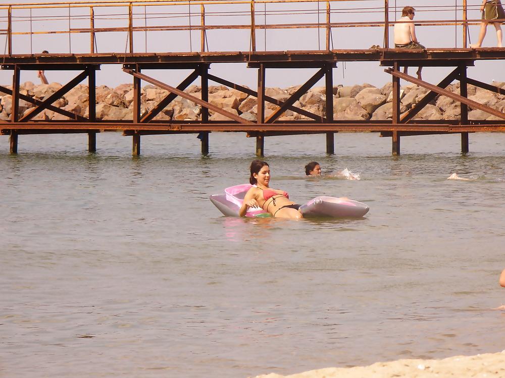 15P Bulgarian couple 1 (black sea)