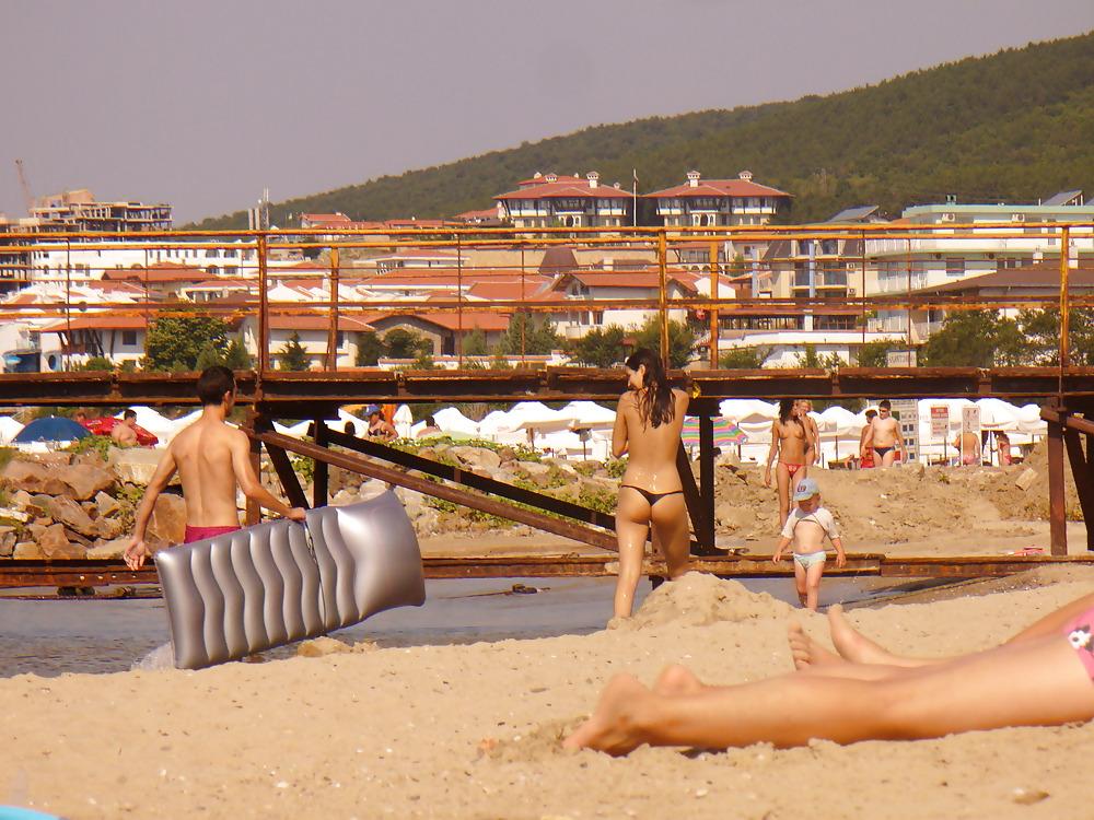 15P Bulgarian couple 1 (black sea)