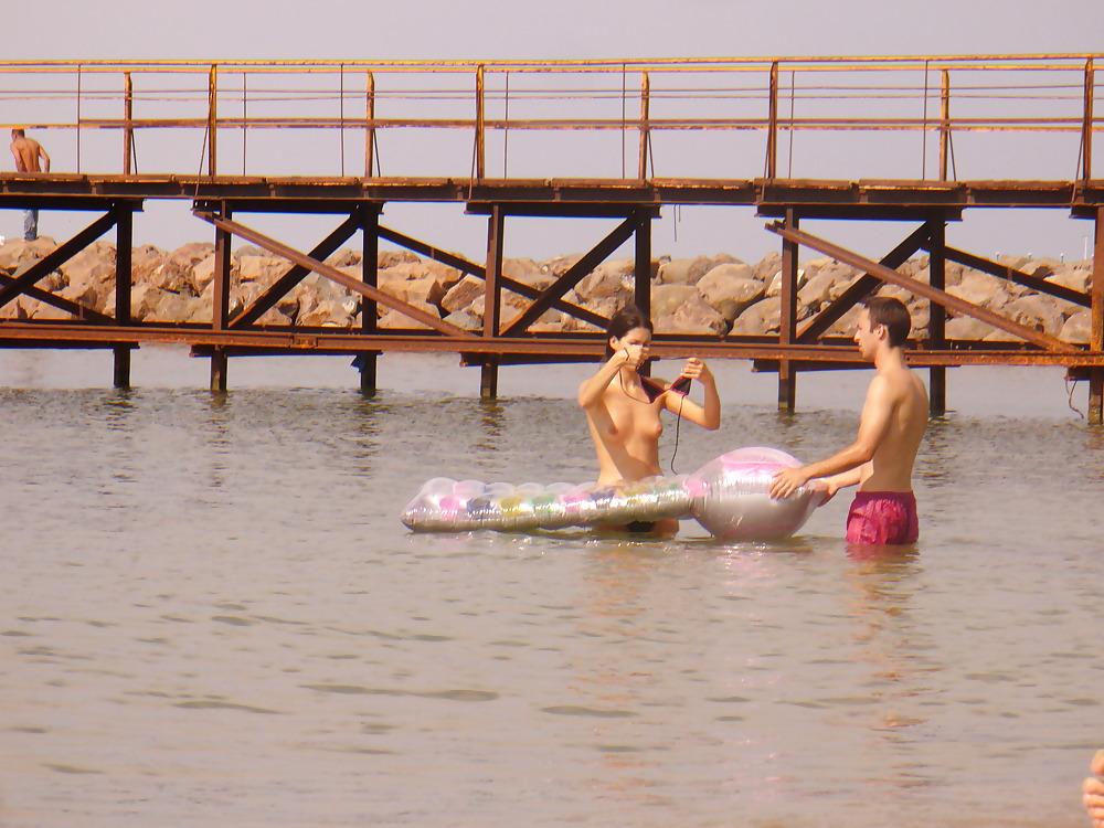15P Bulgarian couple 1 (black sea)