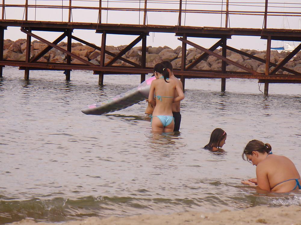 15P Bulgarian couple 1 (black sea)