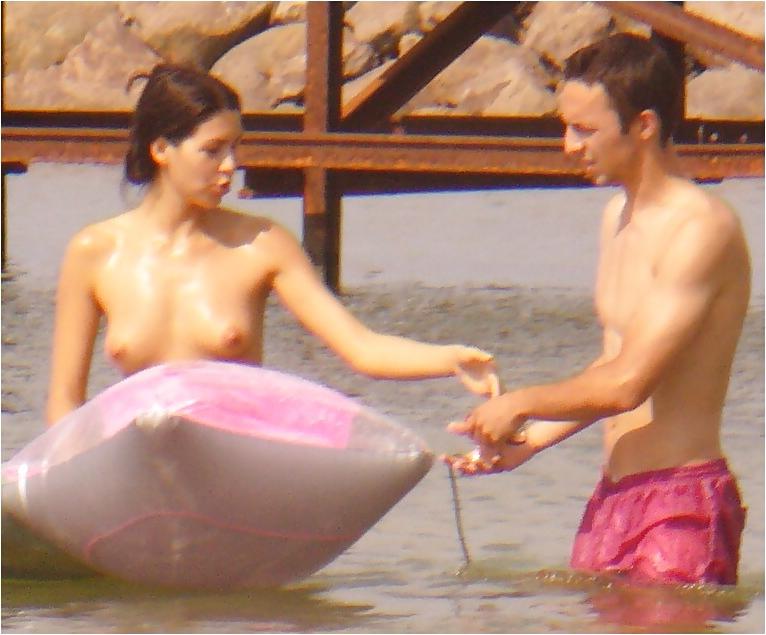 15P Bulgarian couple 1 (black sea)