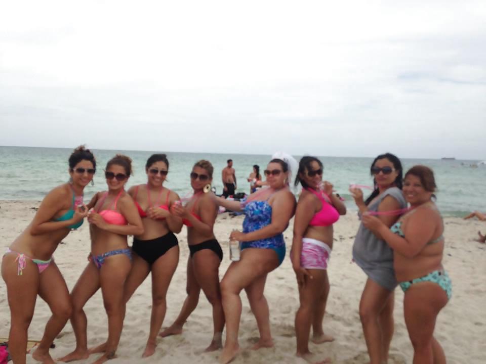 6P Latina cum dumpster 9 - which one would you fuck?