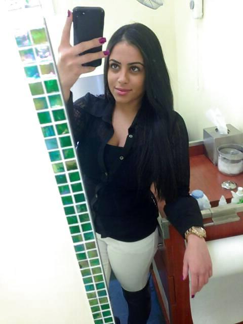 25P Sexy Latina NN