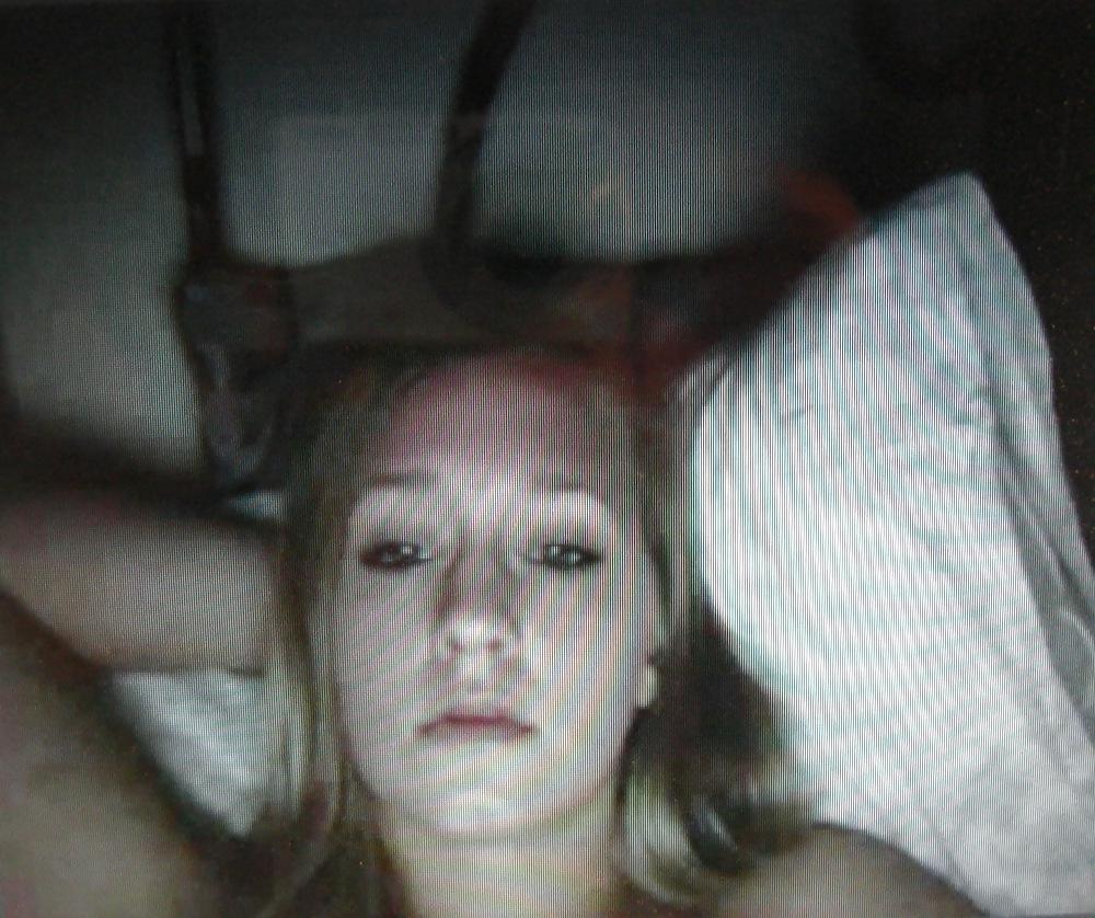 8P Hot webcam girl (I)