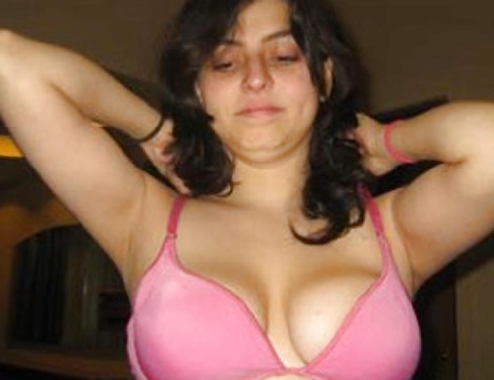 9P Latin teen
