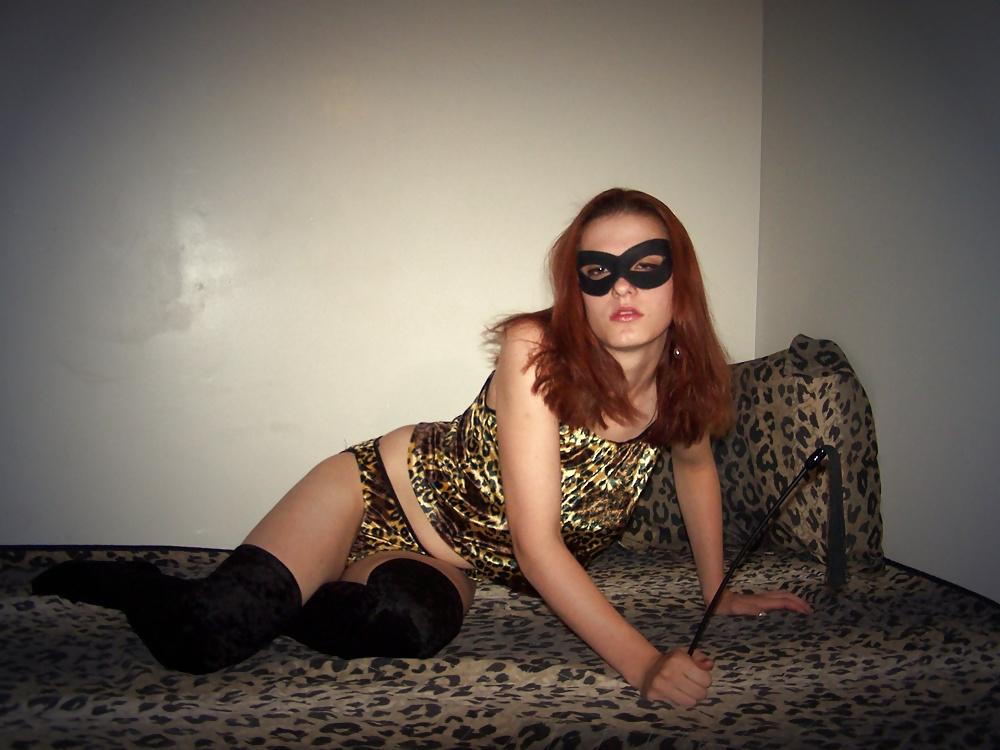 25P BDSM   RED HEAD  HOTTIE