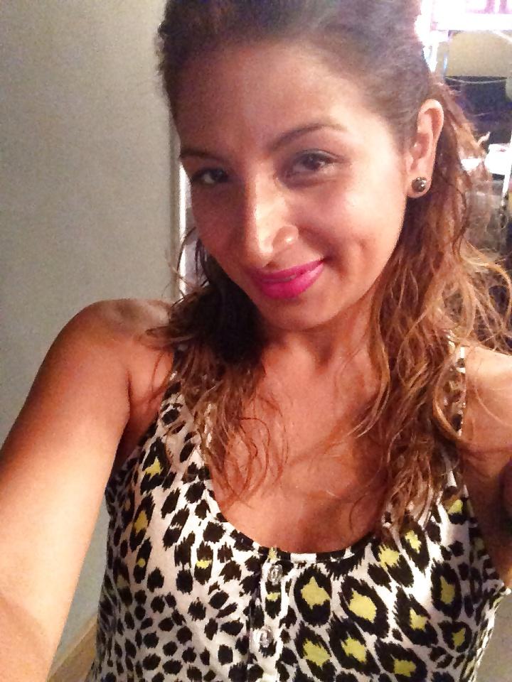 9P Latina cum dumpster 11 - stolen pics