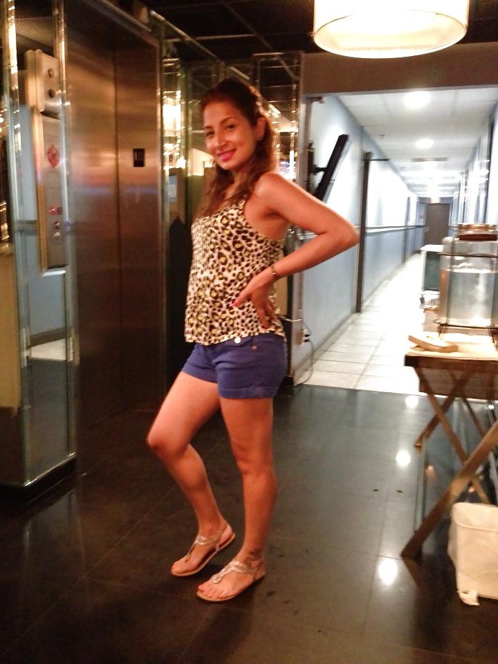 9P Latina cum dumpster 11 - stolen pics