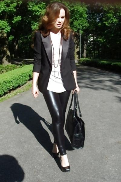 16P Leggings latex