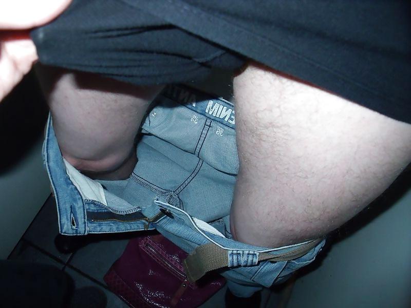 25P Used panties best friends night out in night club toilets