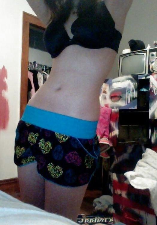 9P Webcam teen hottie