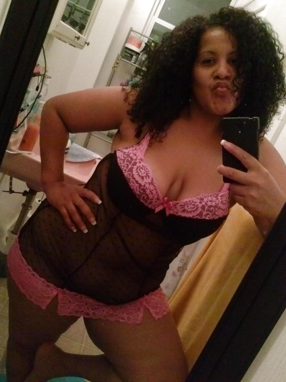 25P LATINA MILFS AND MATURES EDITION VOL.13