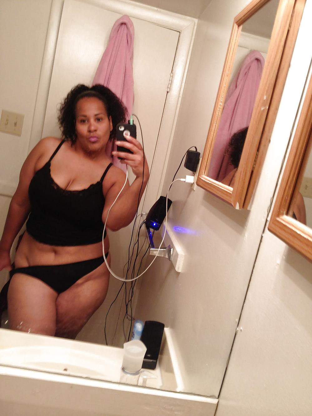 25P LATINA MILFS AND MATURES EDITION VOL.13