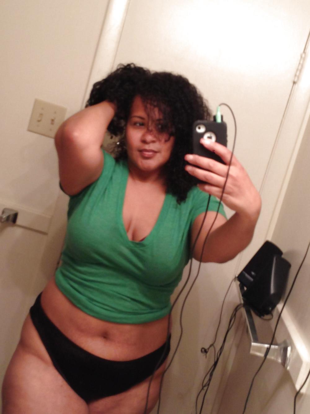 25P LATINA MILFS AND MATURES EDITION VOL.13