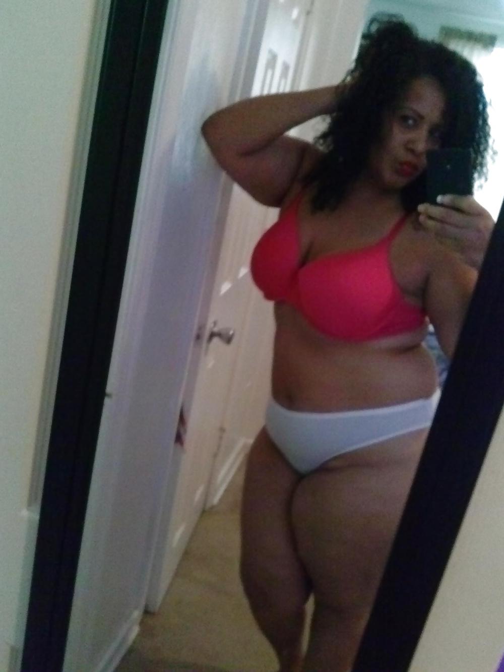 25P LATINA MILFS AND MATURES EDITION VOL.13