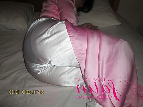11P White satin trousers